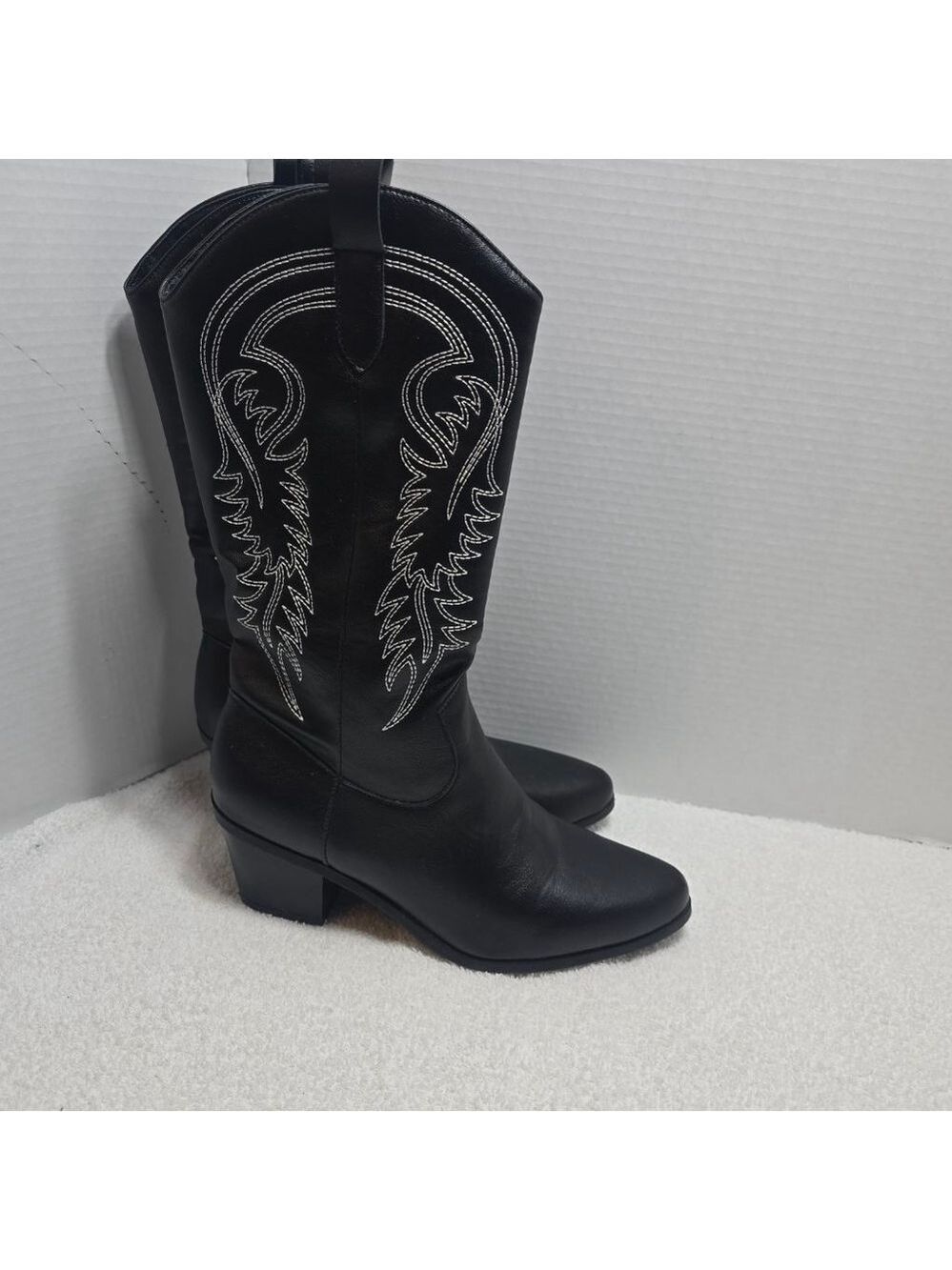 Women's Unbranded Black and White Heeled Cowboy Boots Size 9 - Picture 4 of 10